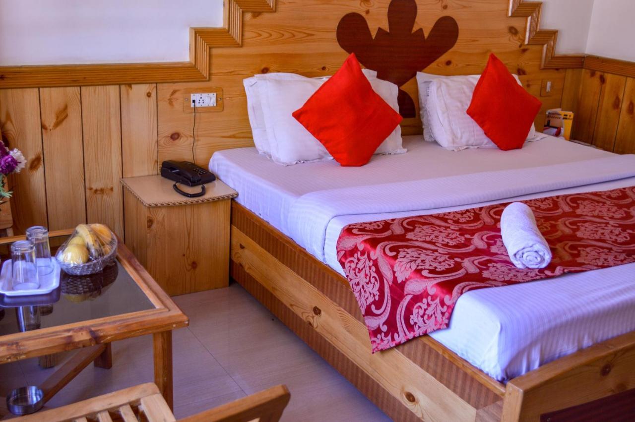 Tourist Nest Old Manali Hotell Exteriör bild